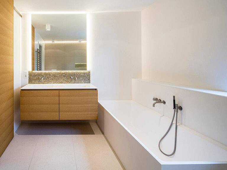 Badezimmer, Vergrößerung und Modernisierung.